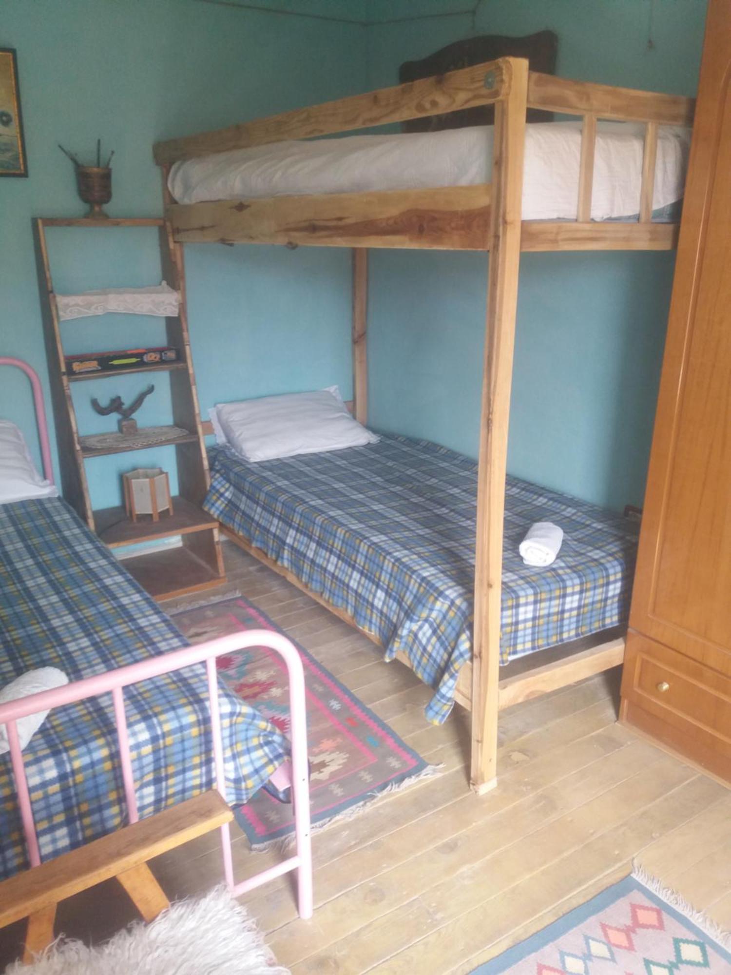 At Home Hostel Κορυτσά Δωμάτιο φωτογραφία