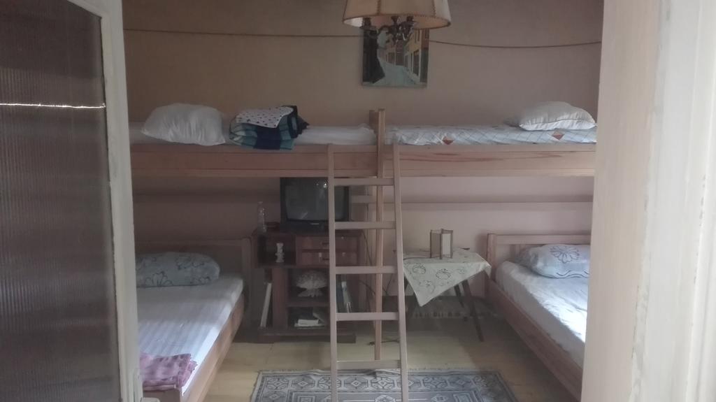 At Home Hostel Κορυτσά Εξωτερικό φωτογραφία